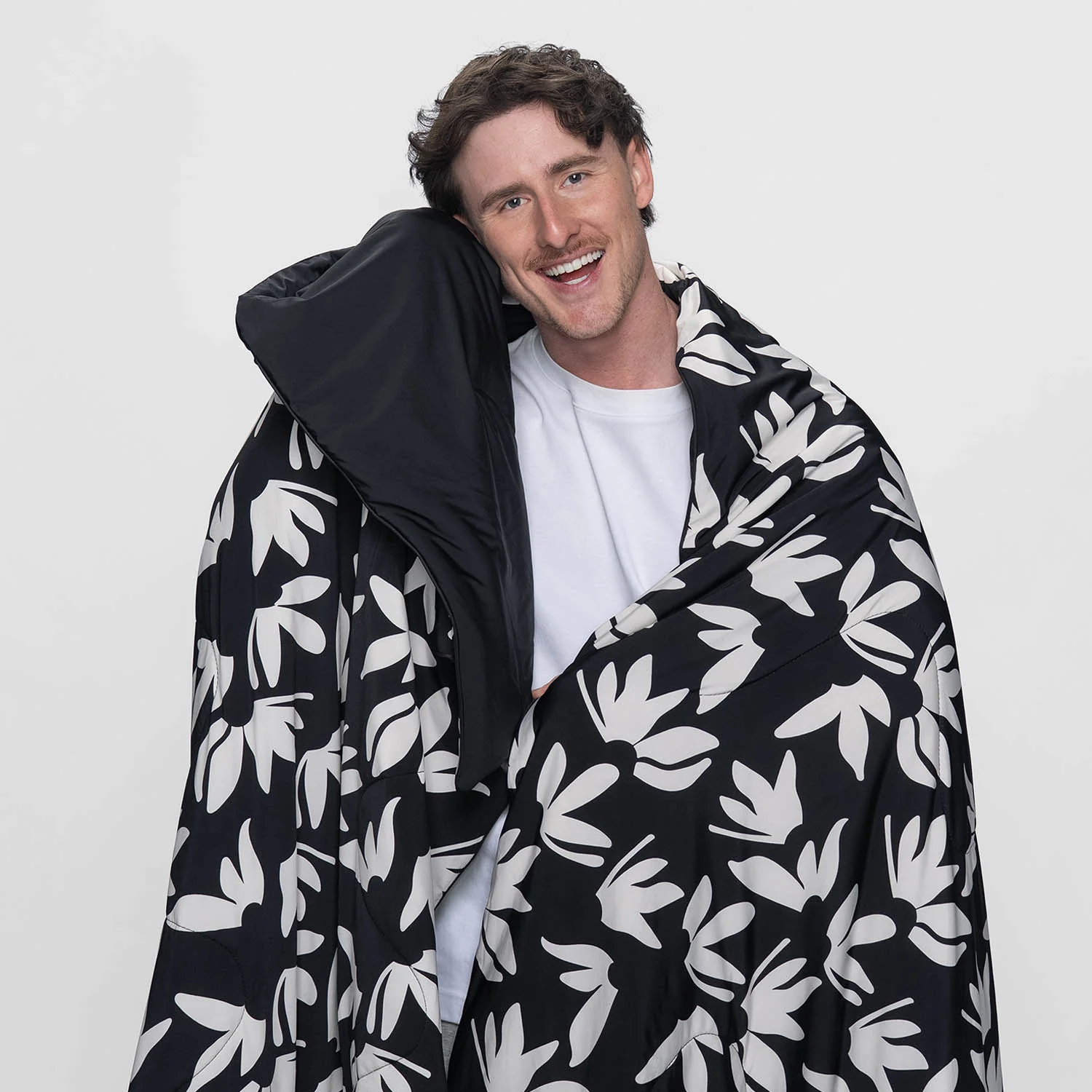 Black Floral - Image 5