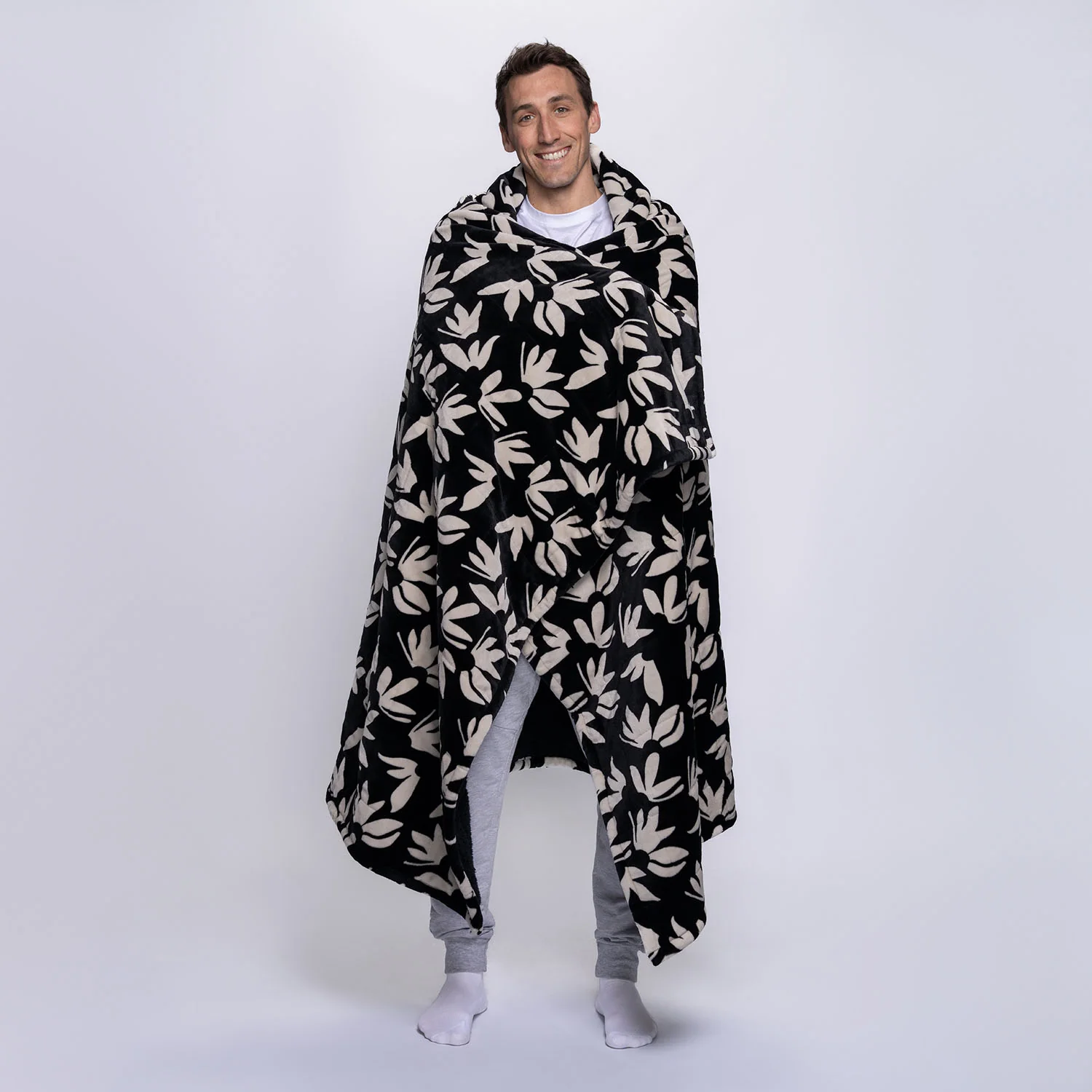 Black Floral - Image 3