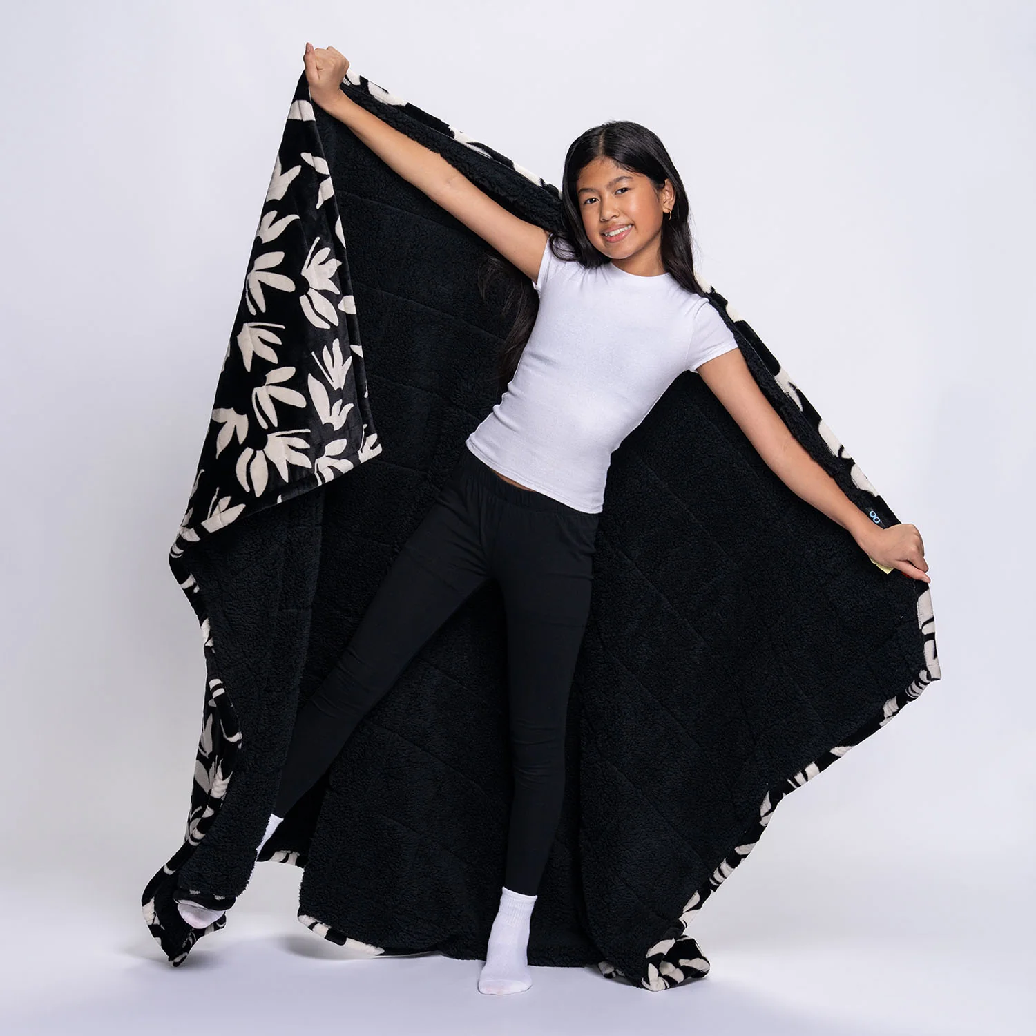Black Floral - Image 4