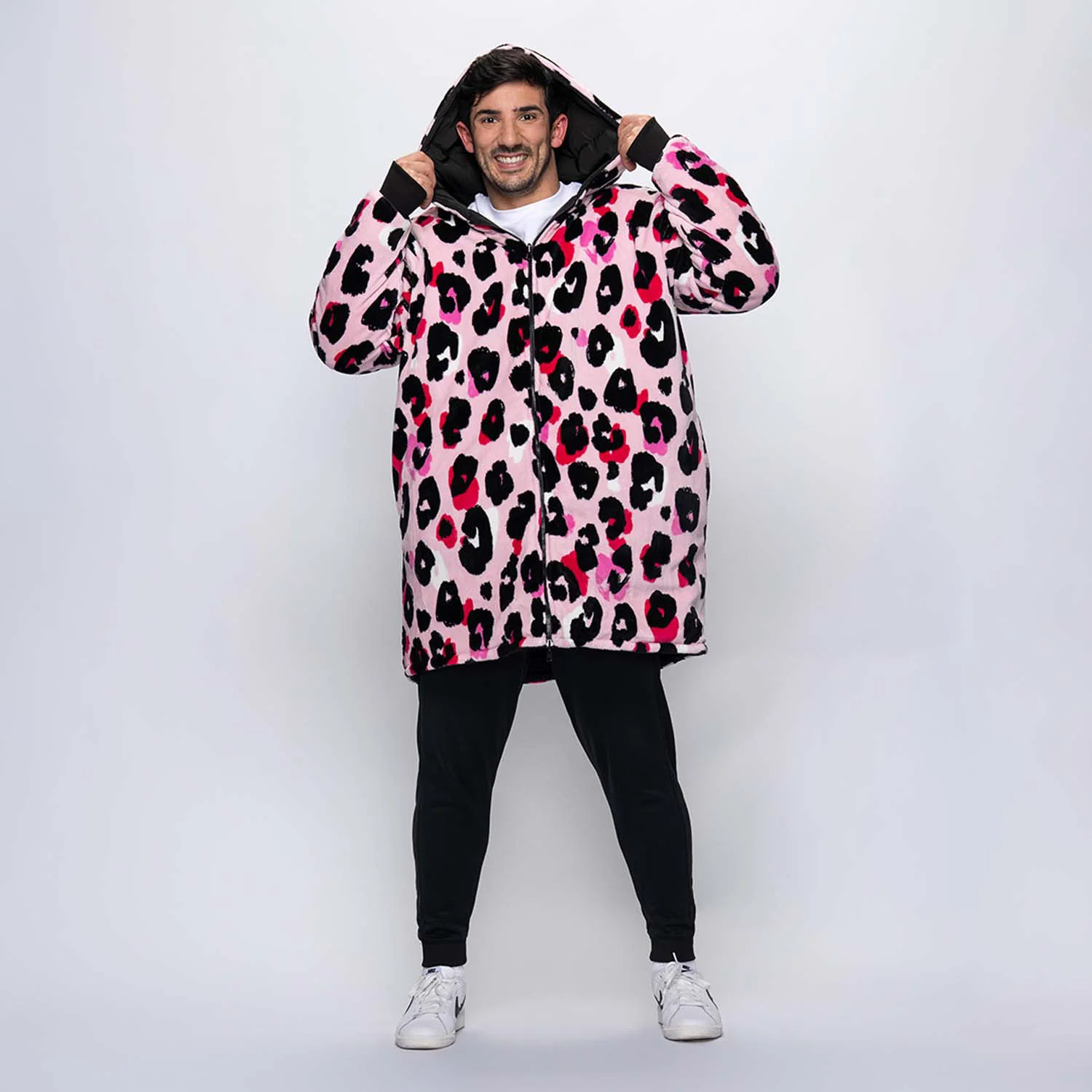 Black/Pink Leopard Print - Image 7
