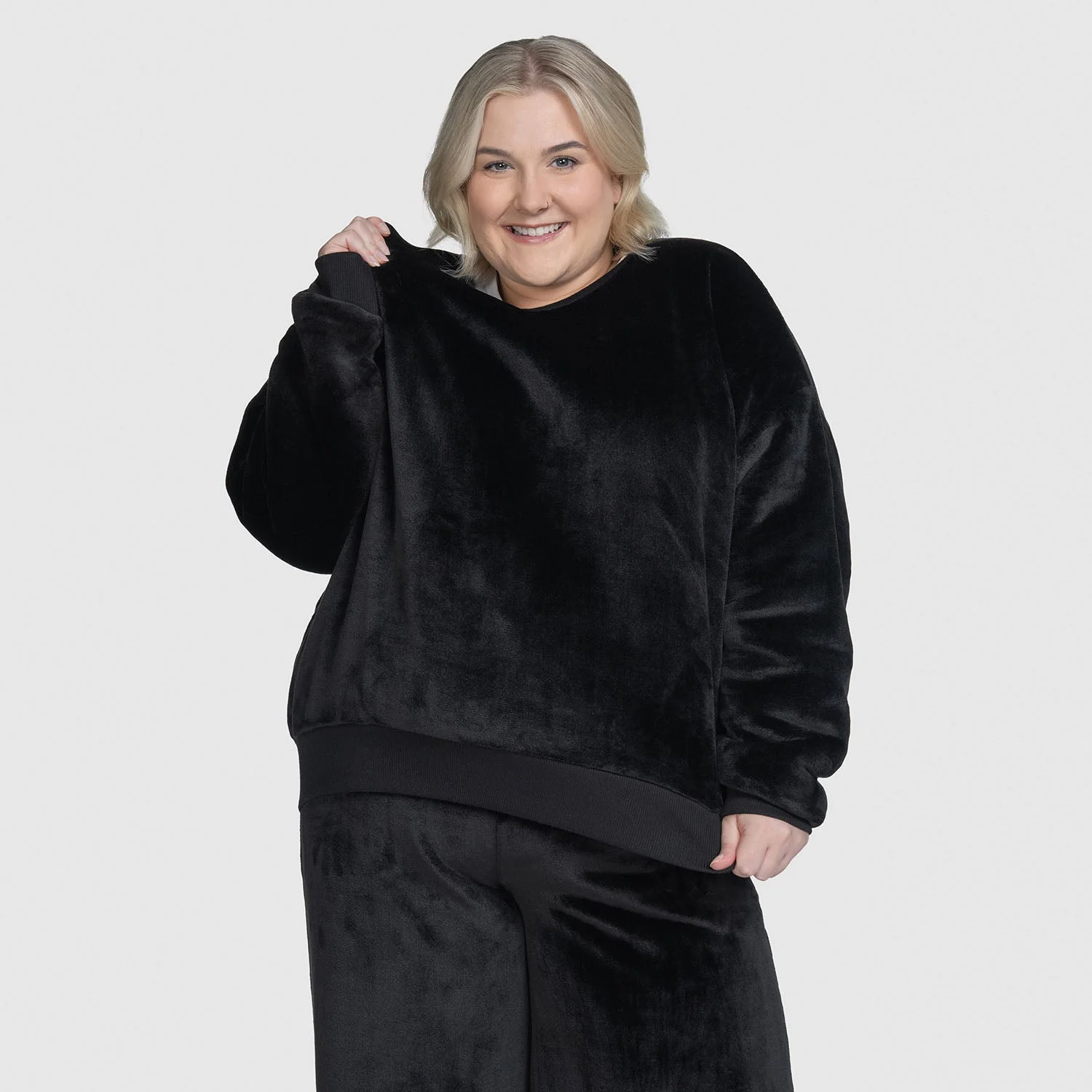 Black - Image 3