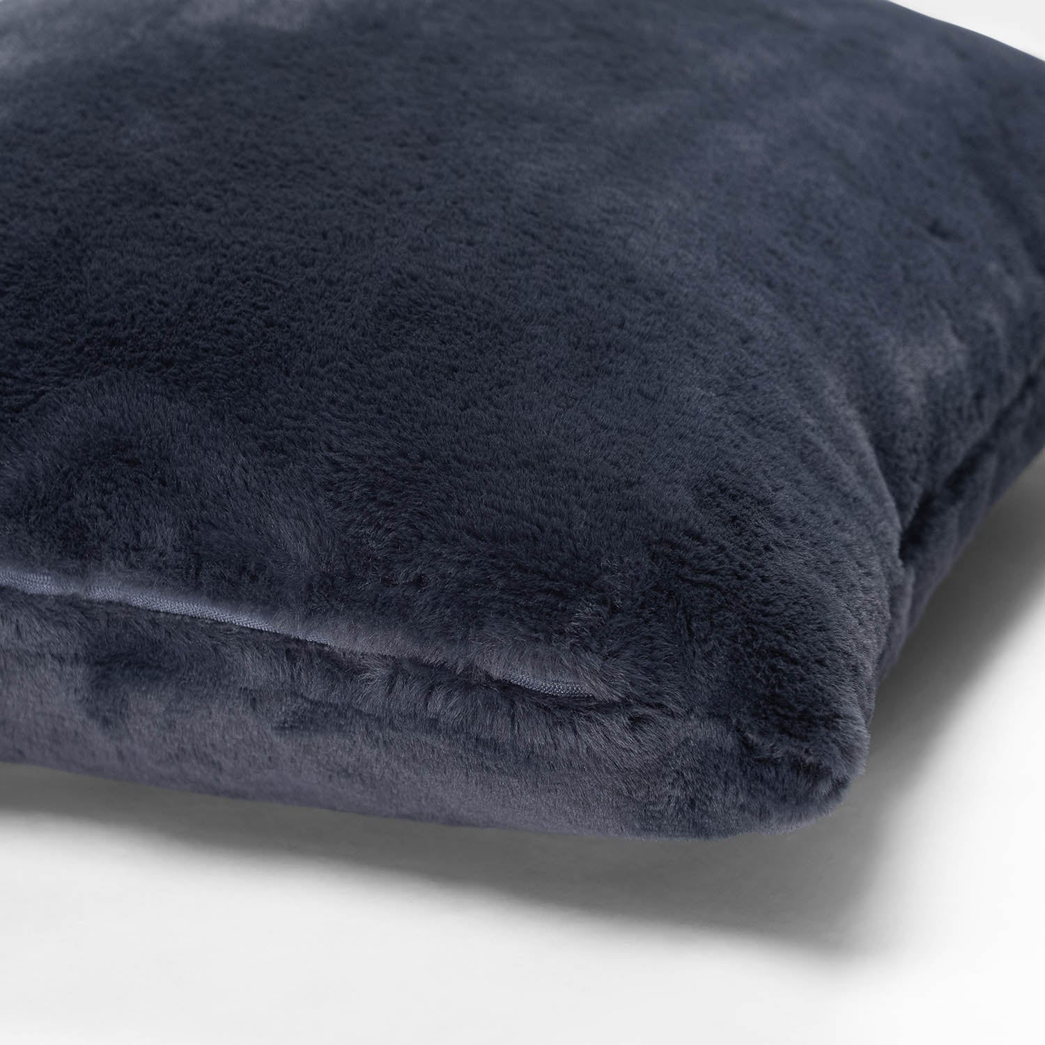 Charcoal Luxe - Image 3