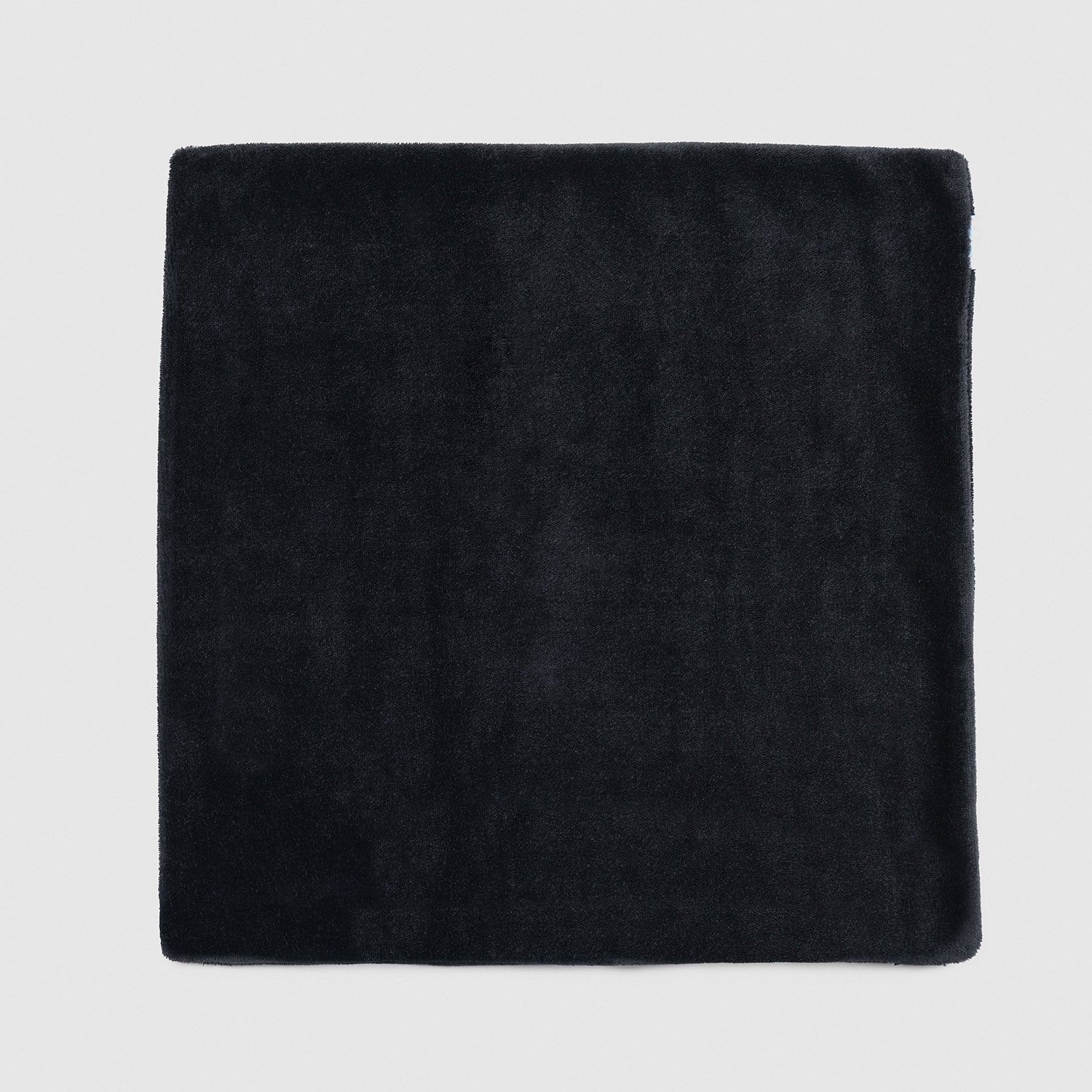 Black - Image 3